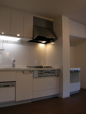 コルクフロアで温かみのある空間に コルクフロアで温かみのある空間に